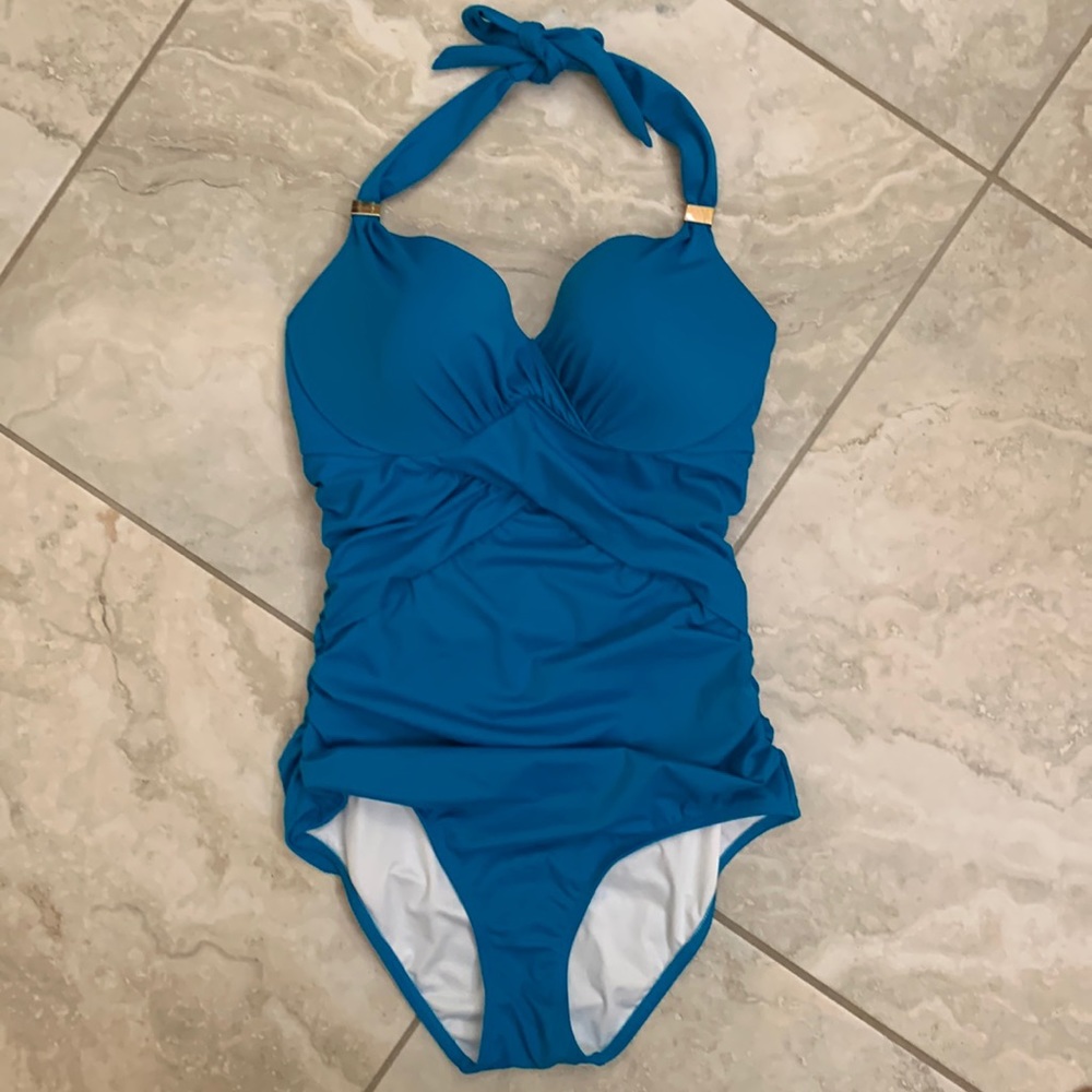 Victorias Secret one piece 34 C